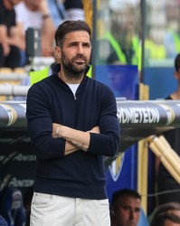 开云体育下载-小法：今天科莫队有球员登场时的状态完全不对劲，几次拿球都丢了