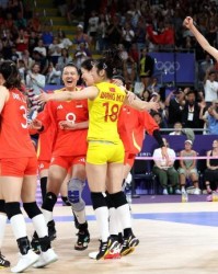 中国女排力克美国女排 朱婷：获胜因我们没有放弃