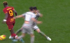 1644080423129017342.gif roma 1.gif